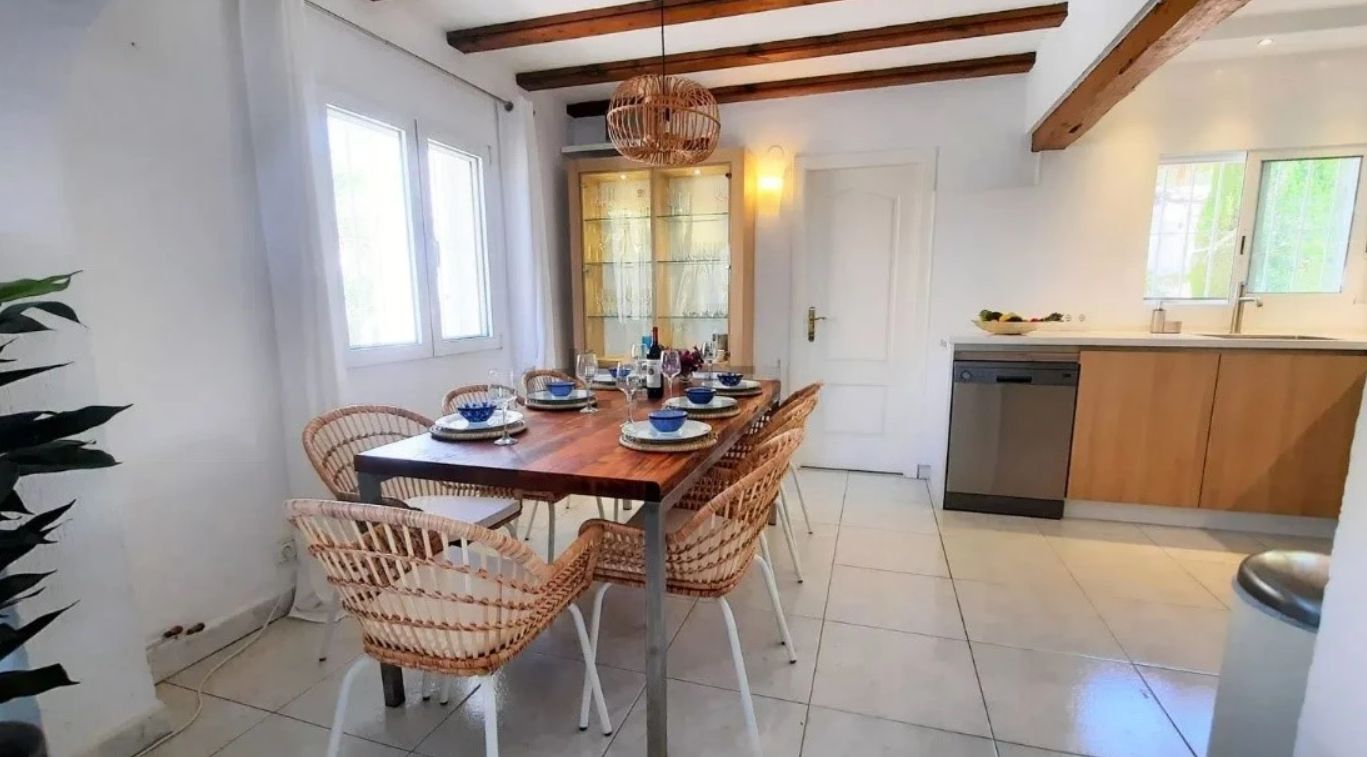 Villa en Moraira con vistas al mar