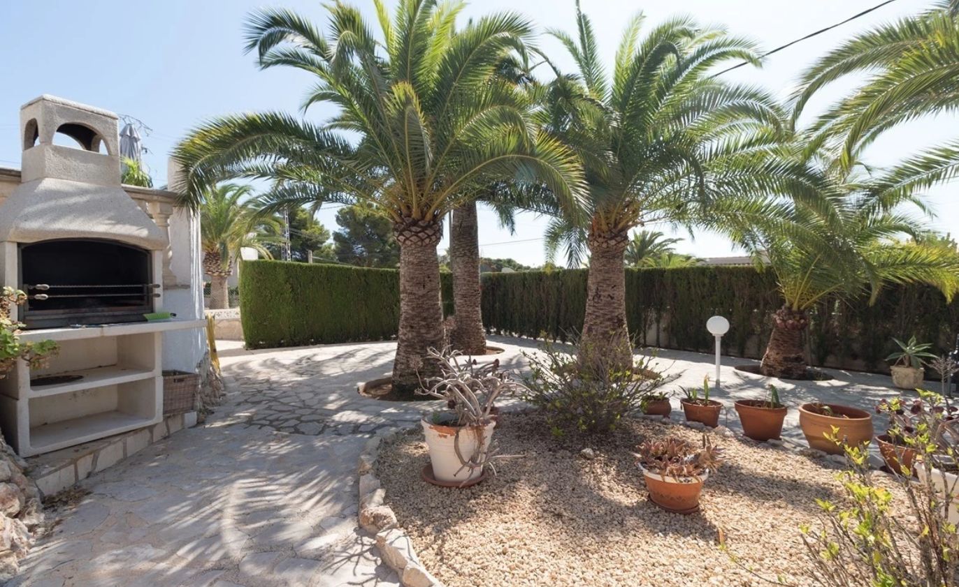 Villa en Moraira con vistas al mar