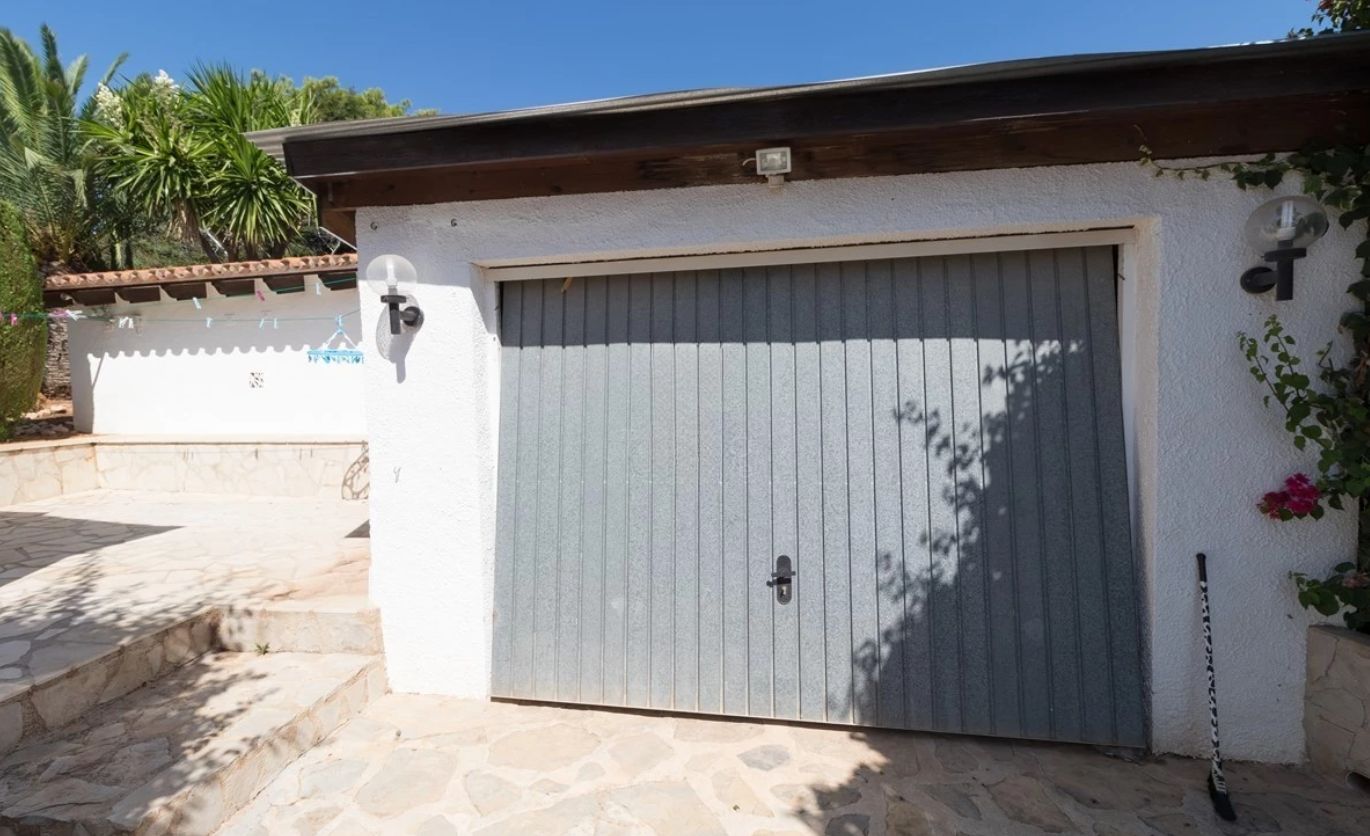 Villa en Moraira con vistas al mar