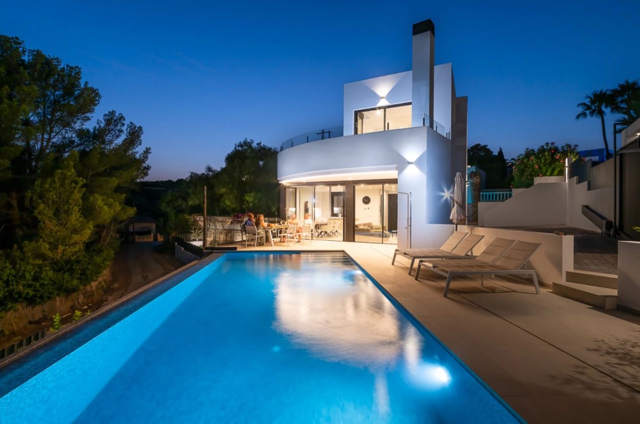 Villa con vistas al mar en La Fusteria - Benissa