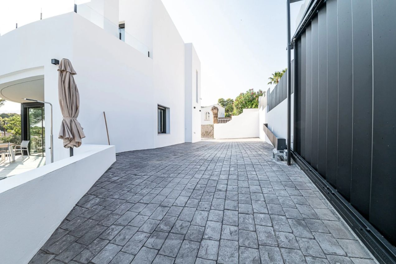 Villa con vistas al mar en La Fusteria - Benissa