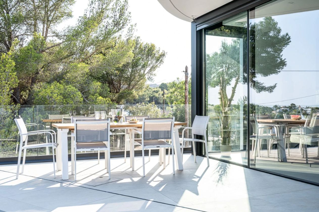 Villa con vistas al mar en La Fusteria - Benissa
