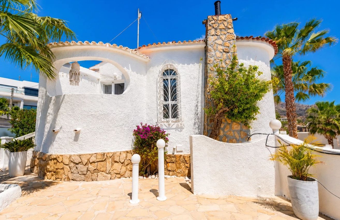 Villa con vistas al mar en Mariville, Calpe