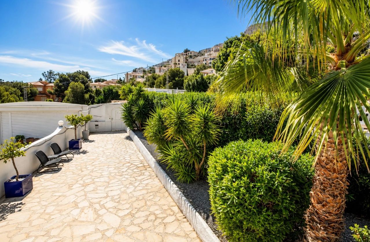 Villa con vistas al mar en Mariville, Calpe