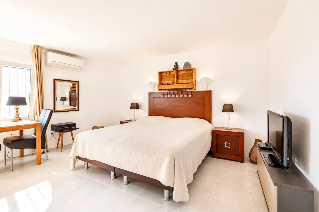 Villa con vistas al mar en Mariville, Calpe