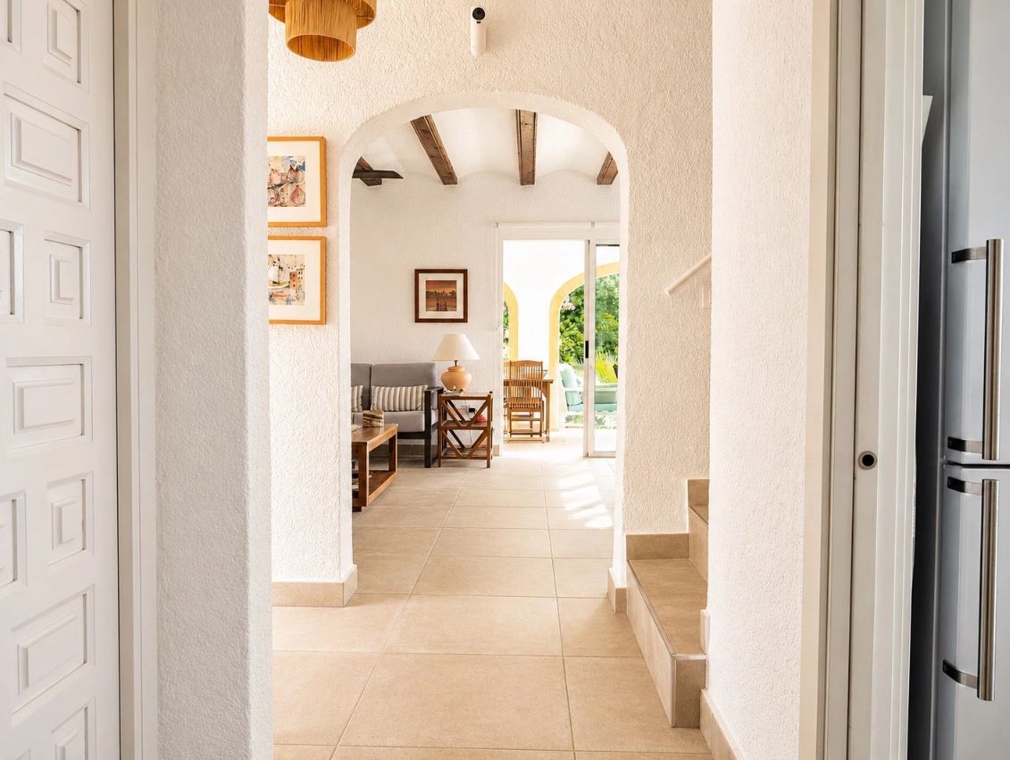 Villa de estilo mediterráneo con impresionantes vistas panorámicas en Jávea