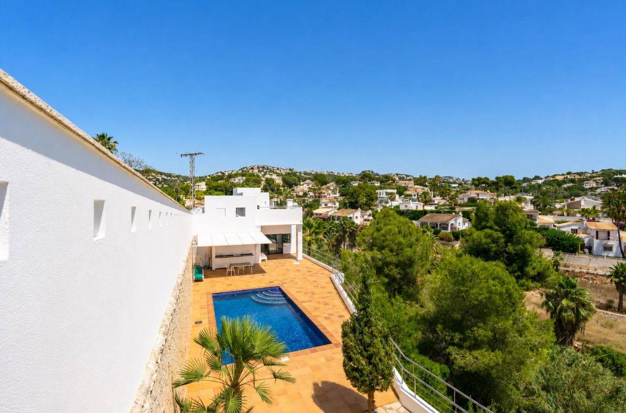 Villa with panoramic views in Benissa