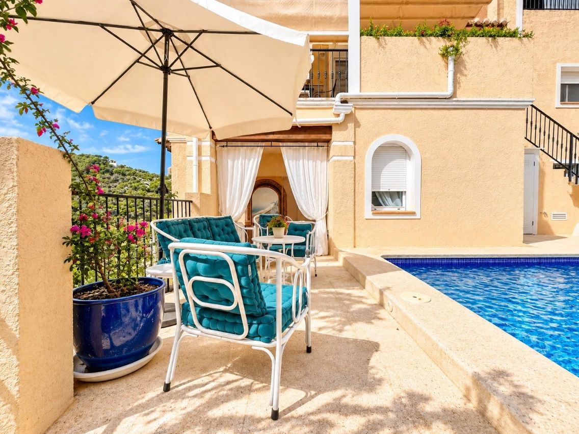 Villa i et lukket boligområde, Altea