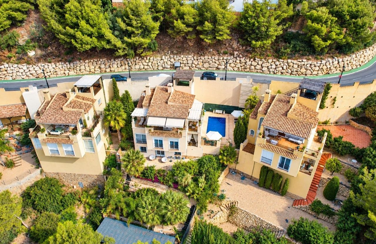 Villa i et lukket boligområde, Altea
