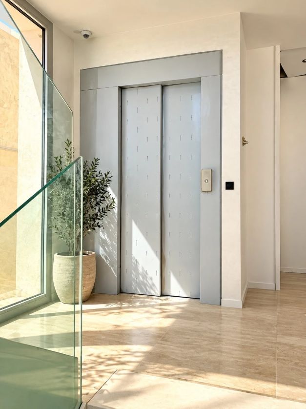 Villa dans une urbanisation fermée et surveillée - Altea