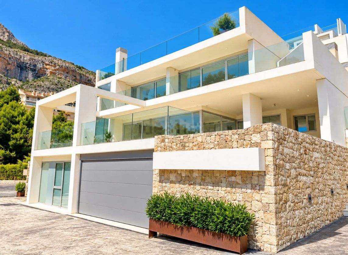 Villa dans une urbanisation fermée et surveillée - Altea