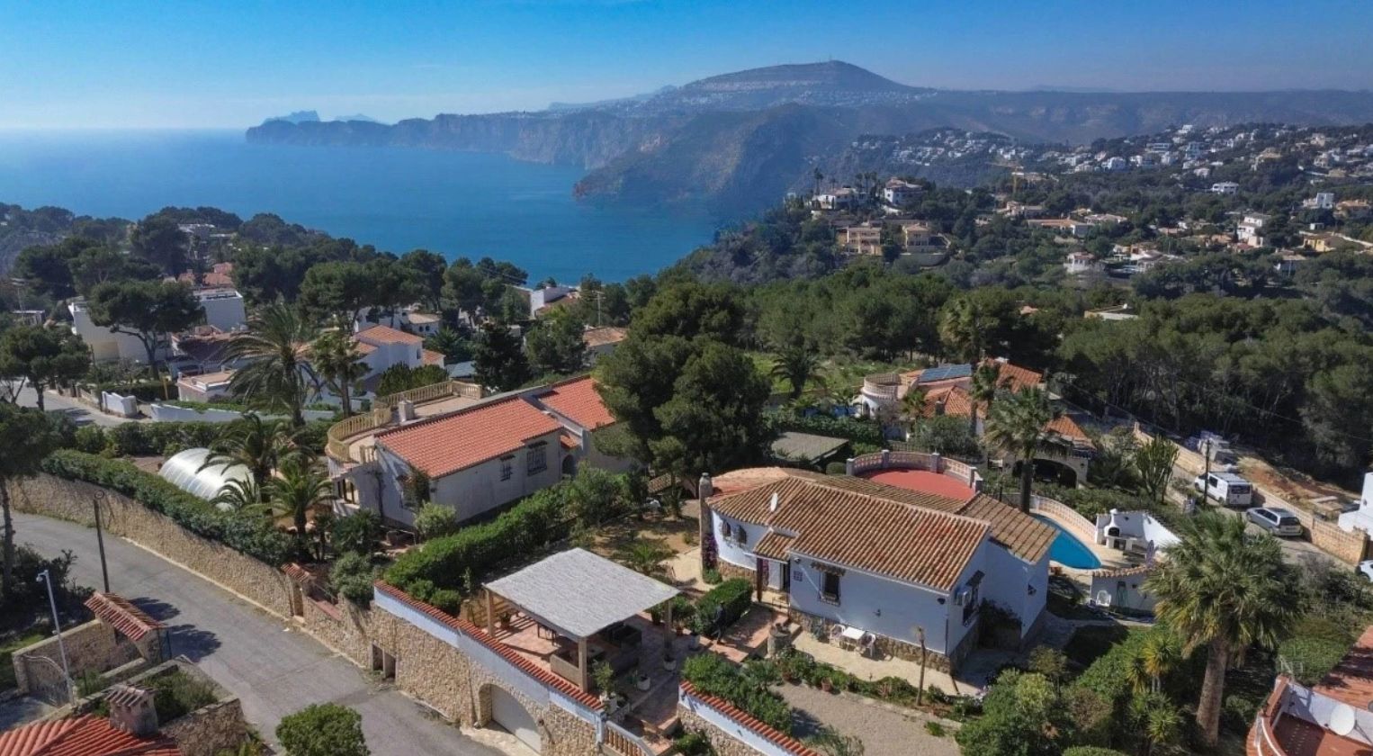 Villa with sea views in Jávea