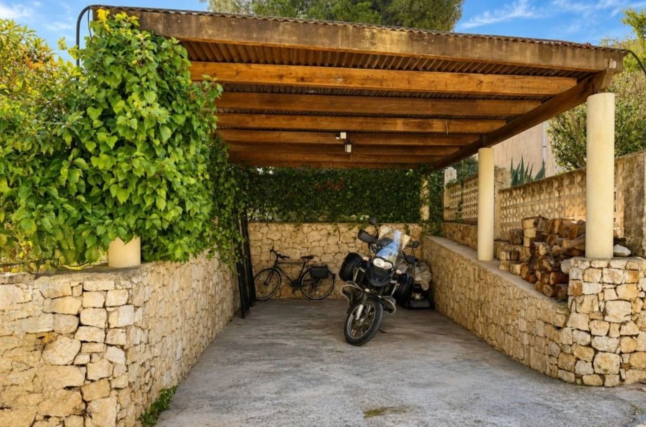 Villa with sea views in Jávea