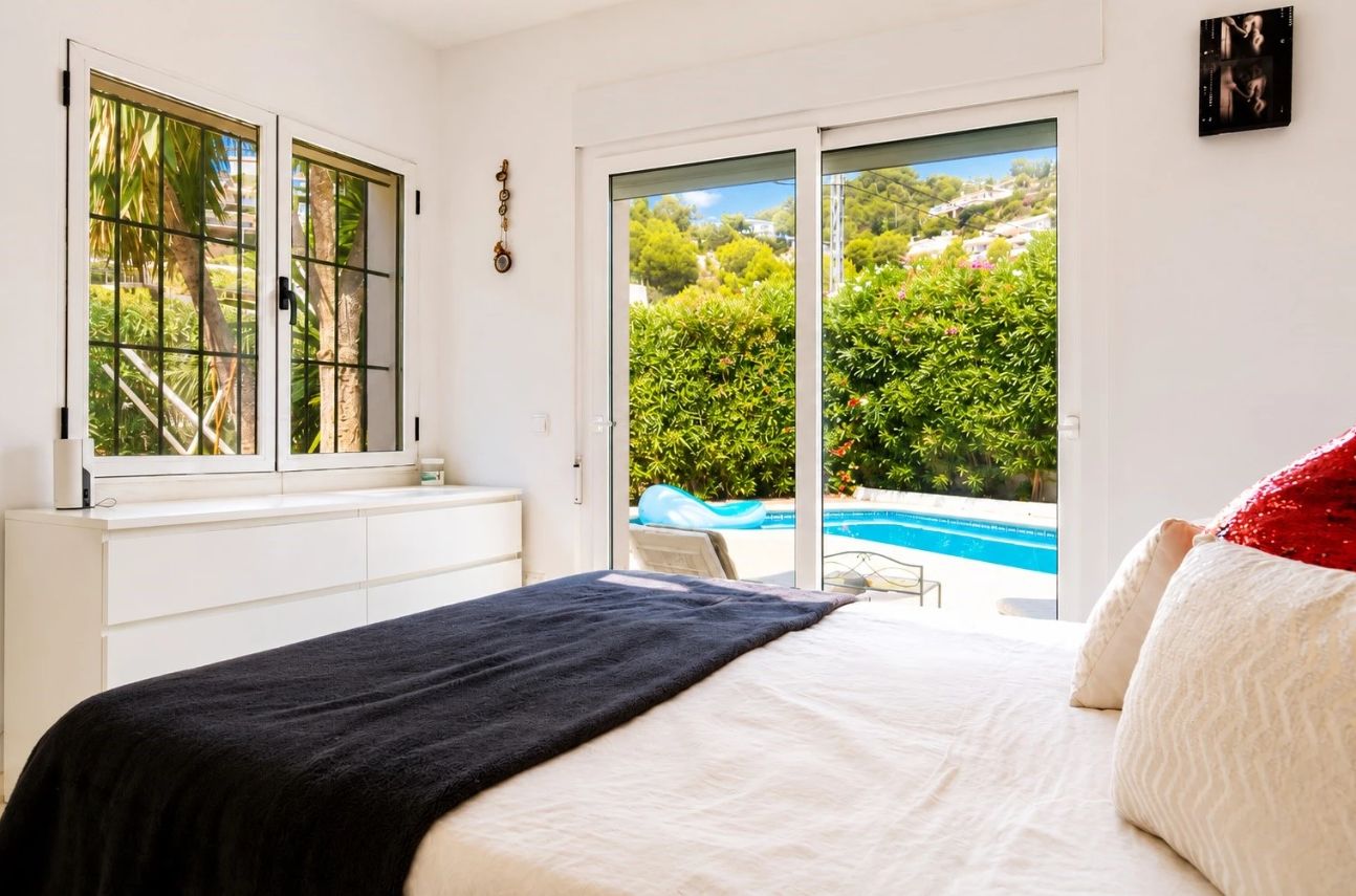Une villa moderne près du port de Jávea