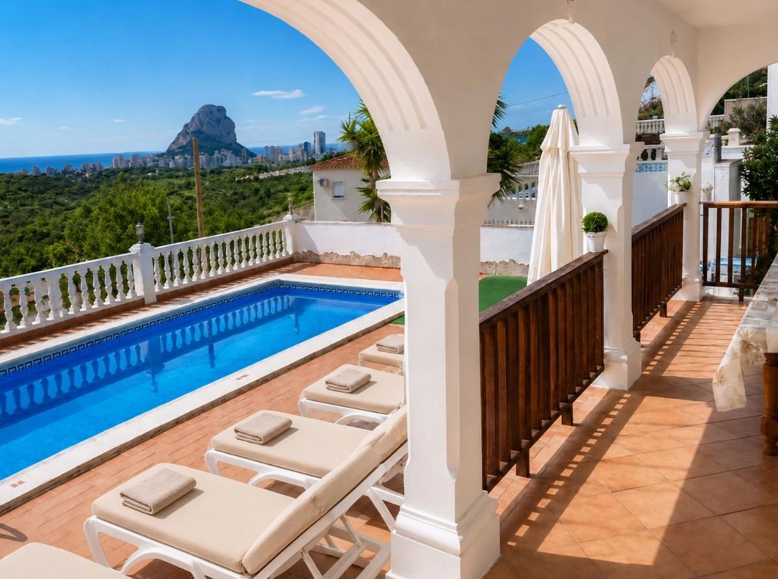 Zes slaapkamer villa met uitzicht op zee in Calpe