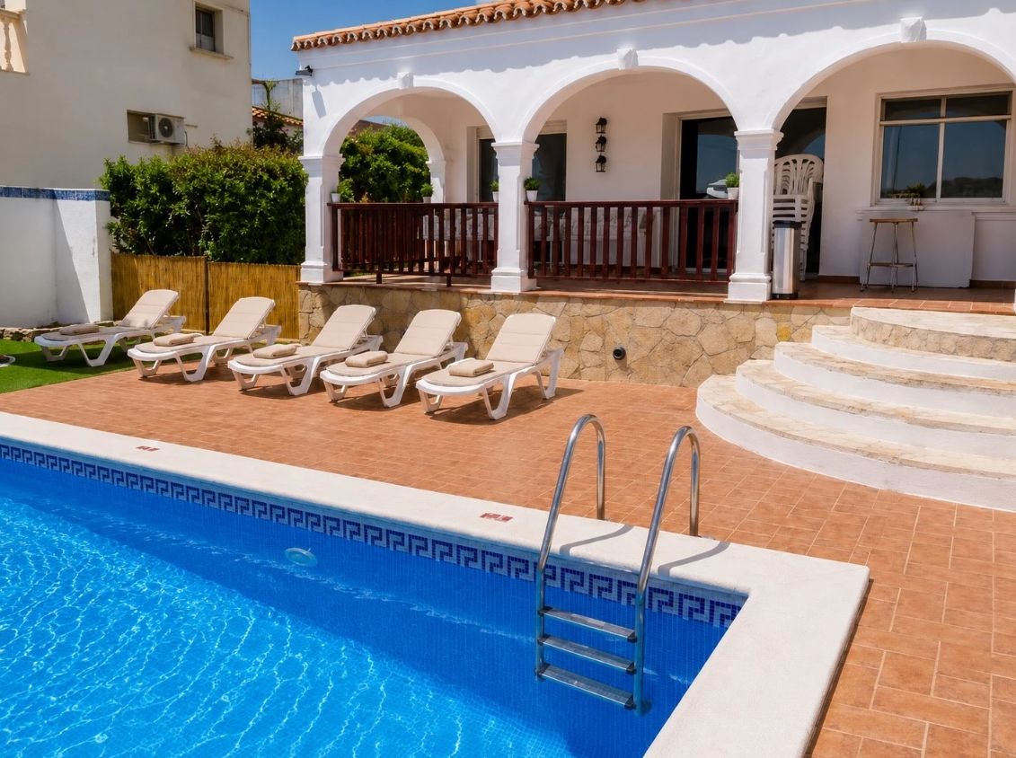 Zes slaapkamer villa met uitzicht op zee in Calpe