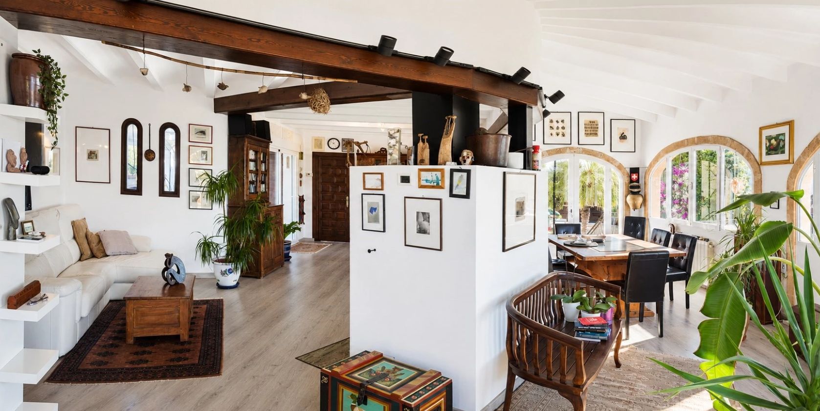 Villa with sea views in Jávea