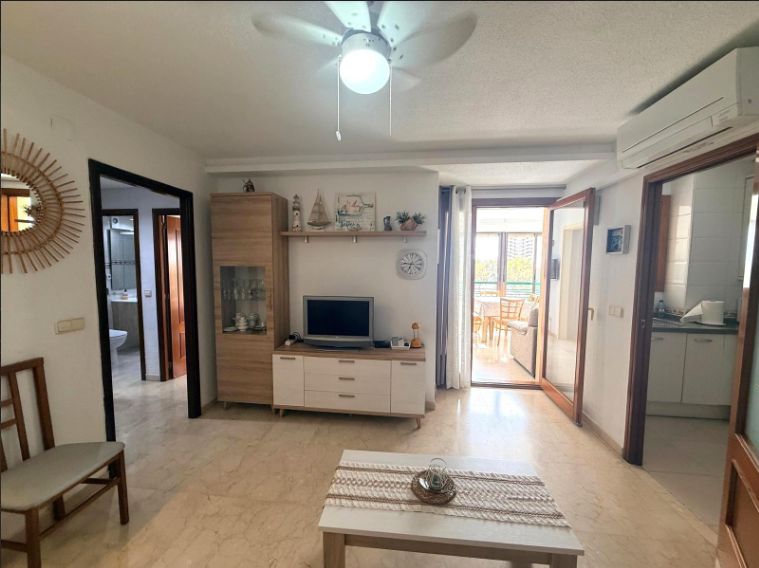 Apartamenty w Benidormie nad morzem.