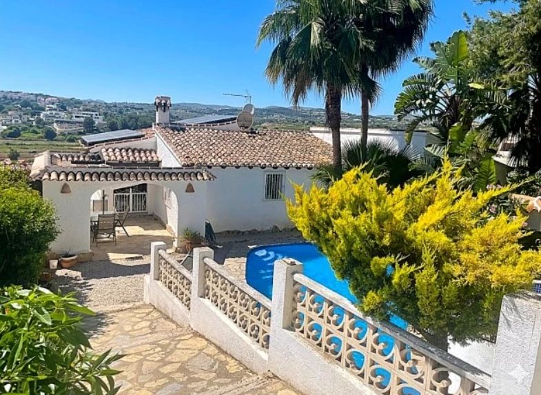 Villa costera en Moraira