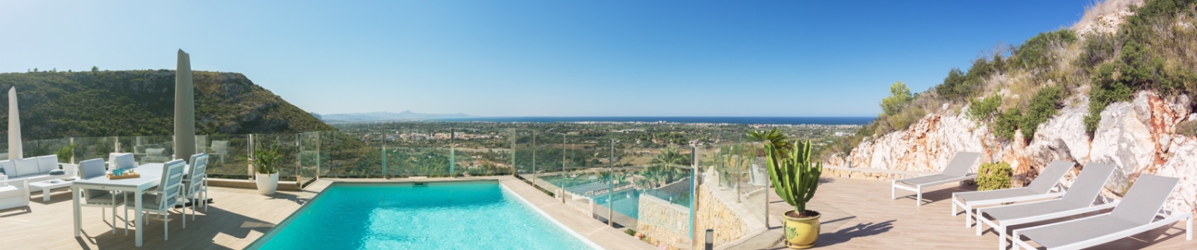 Bellevue - Vakker villa med panoramautsikt over havet. Dénia