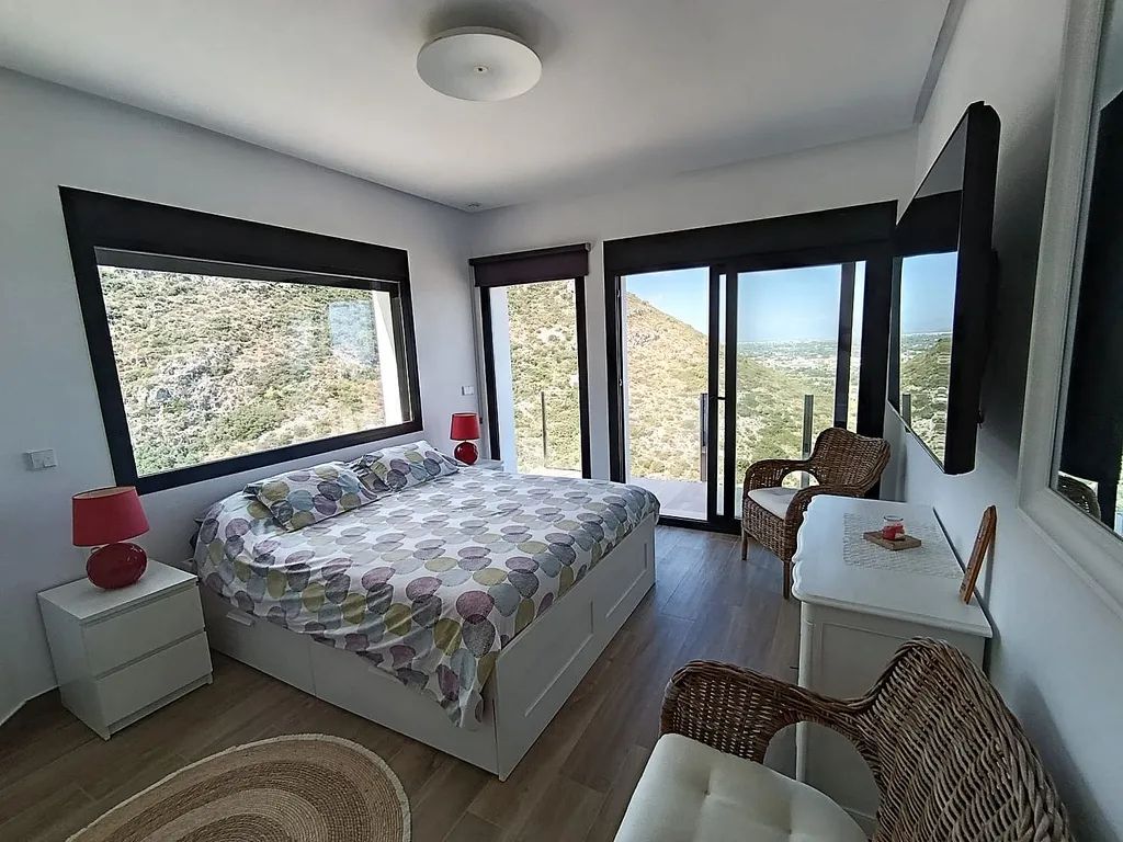 Bellevue - Vakker villa med panoramautsikt over havet. Dénia