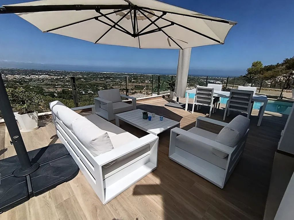 Bellevue - Vakker villa med panoramautsikt over havet. Dénia