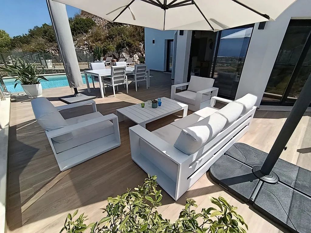 Bellevue - Vakker villa med panoramautsikt over havet. Dénia