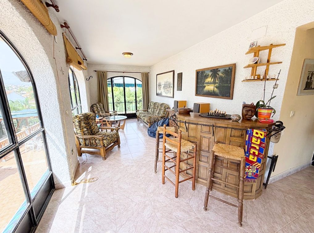 Villa en Calpe con vistas panorámicas 