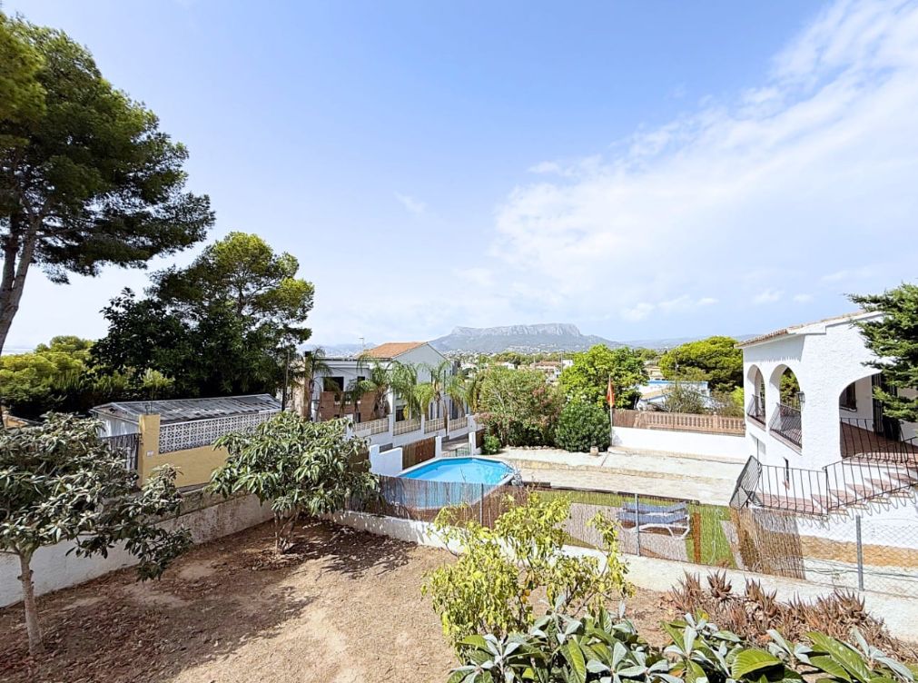 Villa en Calpe con vistas panorámicas 