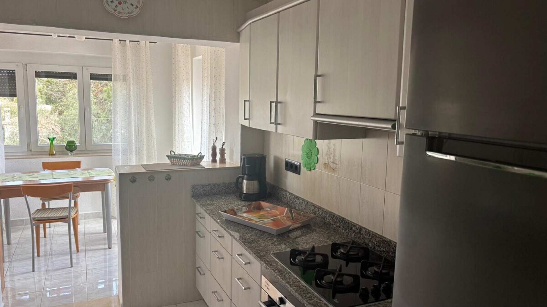 Villa Iris - Sjarmerende hus med frodig hage og svømmebasseng. Jávea