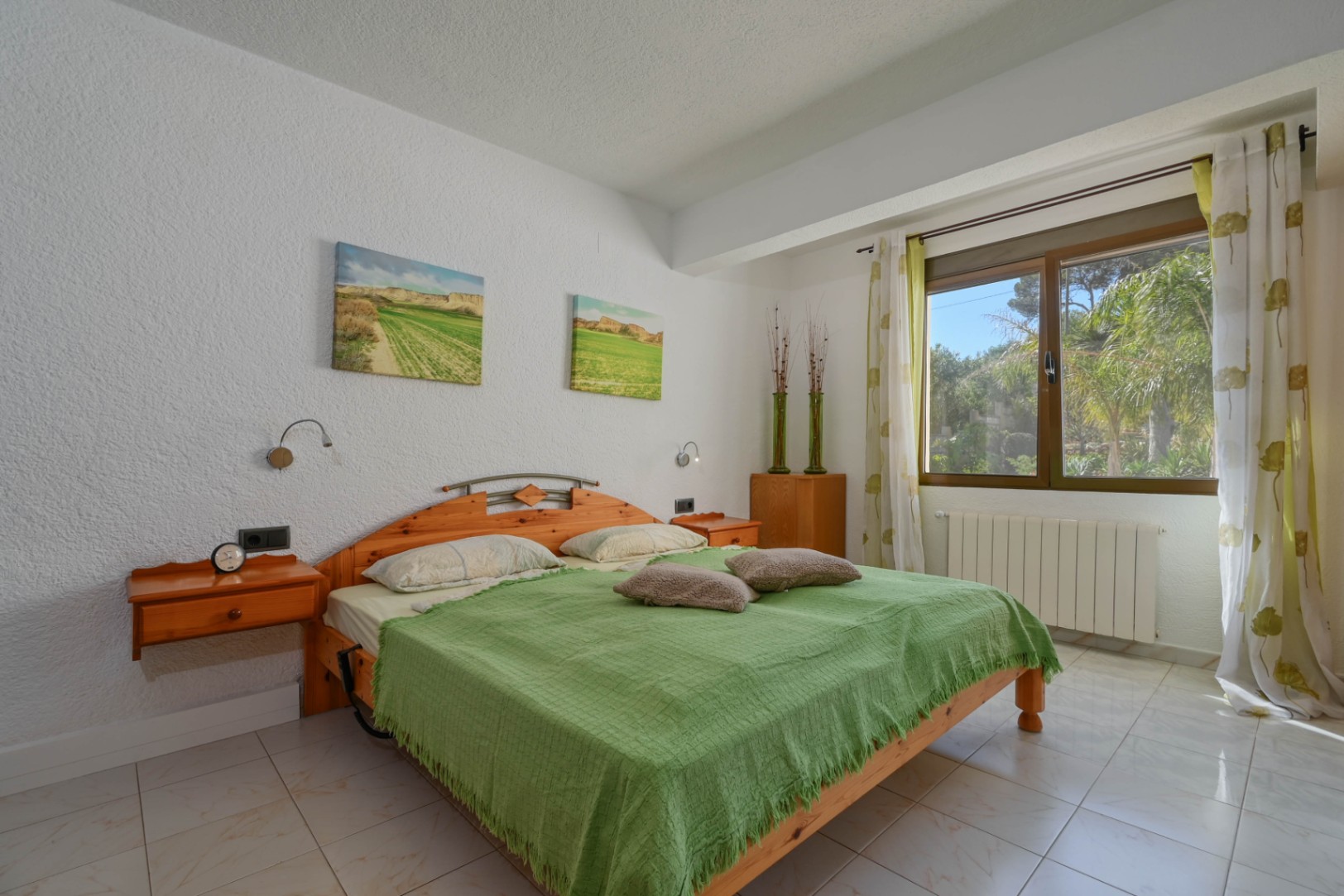 Villa Iris - Sjarmerende hus med frodig hage og svømmebasseng. Jávea