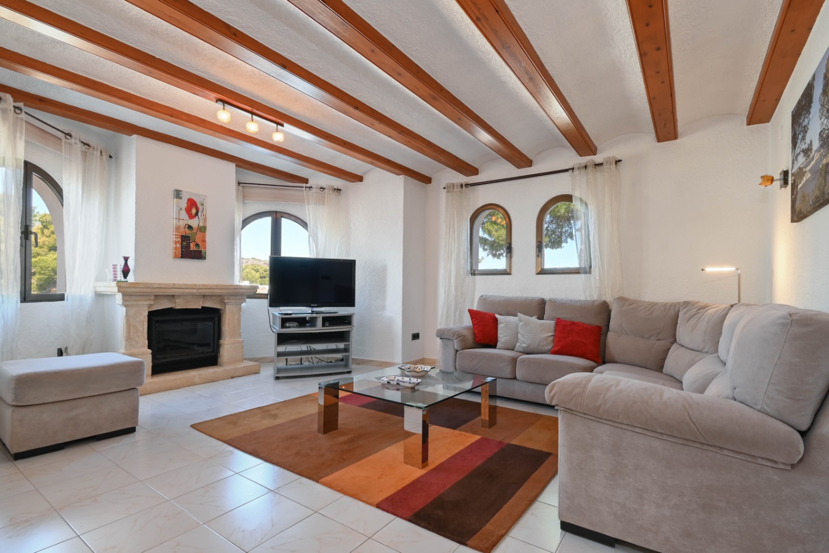 Villa Iris - Sjarmerende hus med frodig hage og svømmebasseng. Jávea