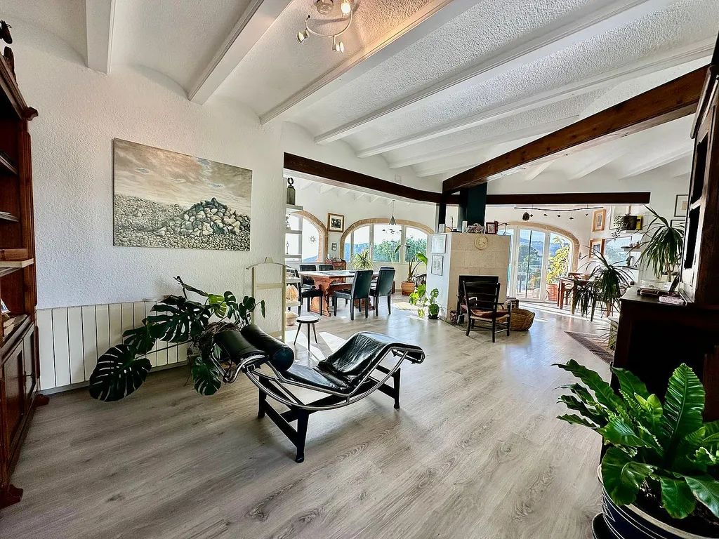 Villa med havutsikt i Javea!