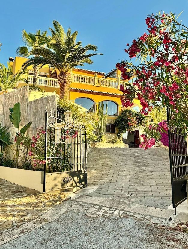 Villa i Tosalete - Cap Martí, Jávea