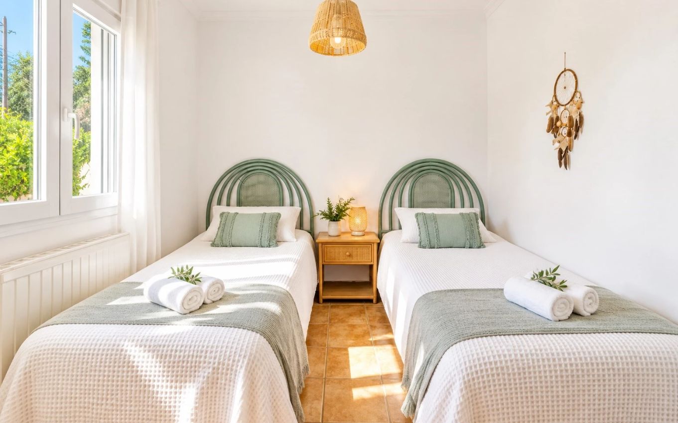 Casa en Javea con 4 dormitorios, piscina privada y jardín