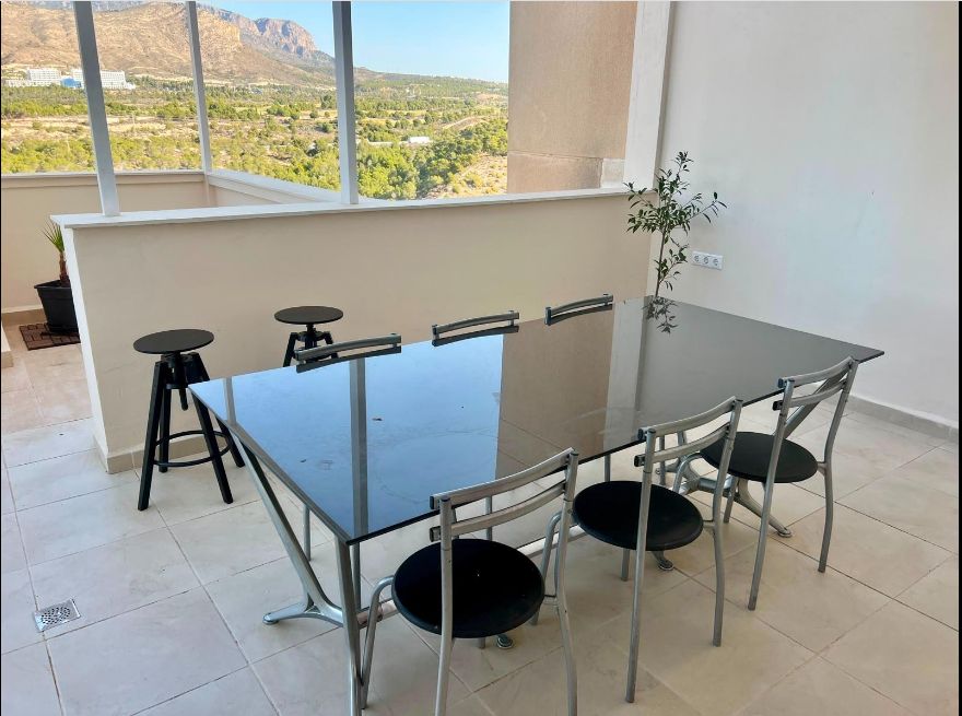 Ático en venta en Pueblo Poniente