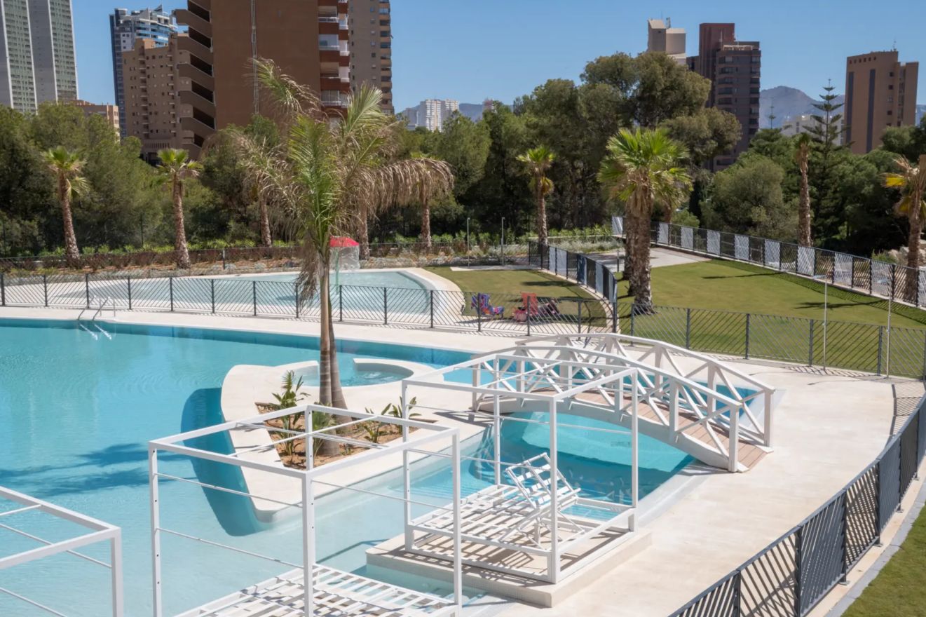 Piso amueblado en la playa de Poniente, Benidorm
