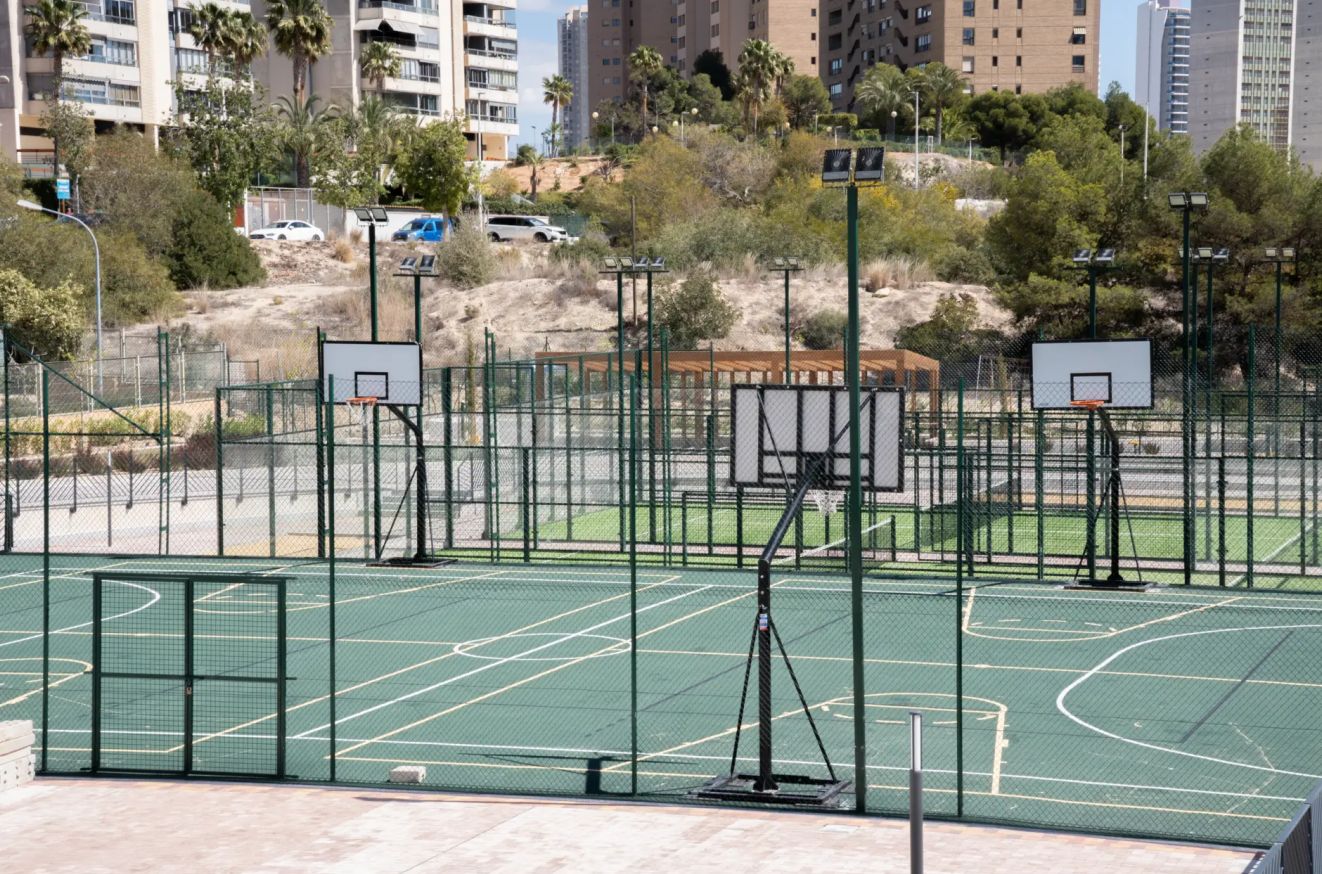 Piso amueblado en la playa de Poniente, Benidorm