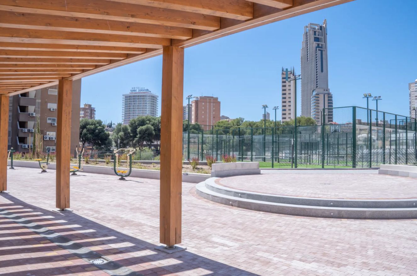 Piso amueblado en la playa de Poniente, Benidorm