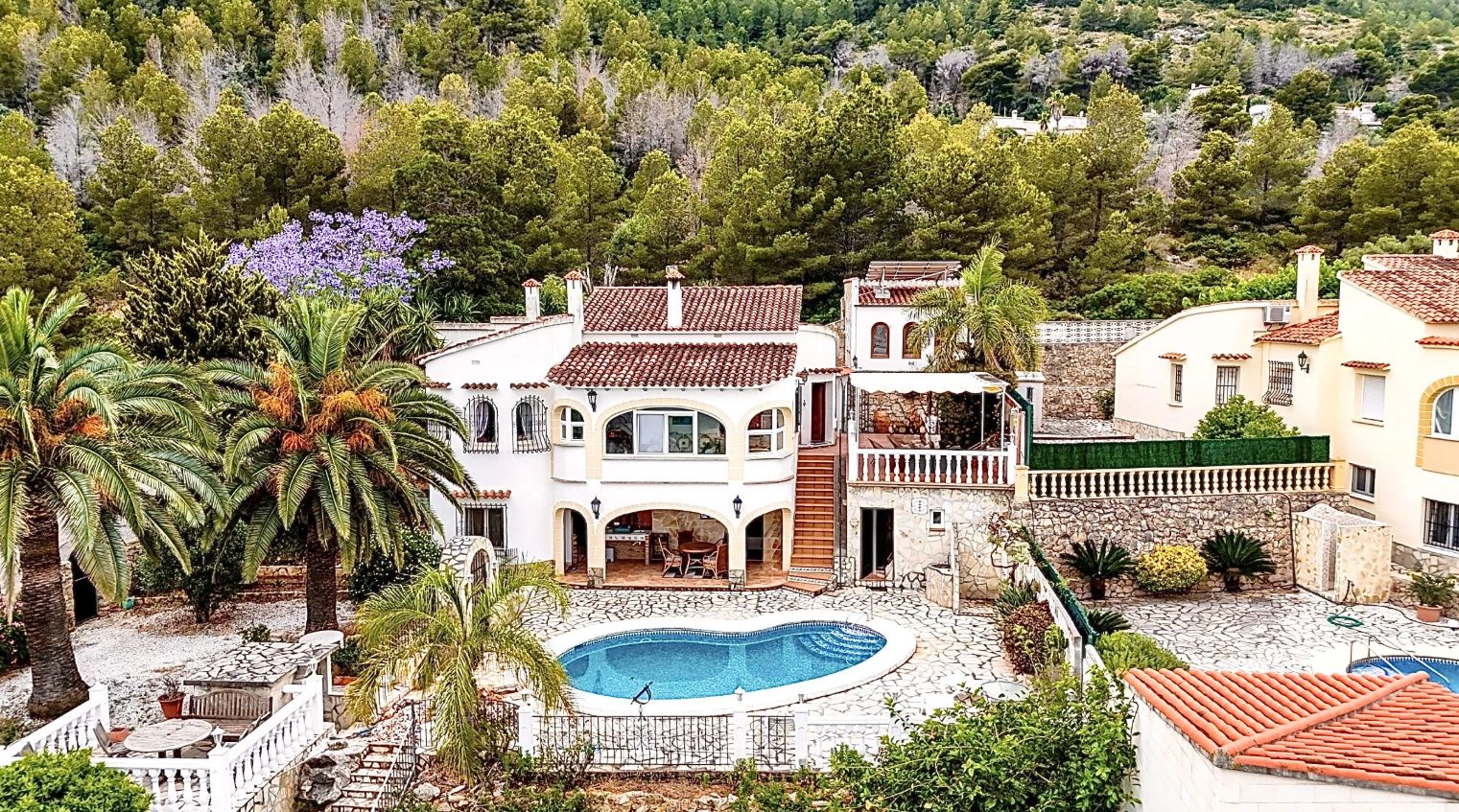 Villa con unas vistas impresionantes al mar y a las montañas en Denia
