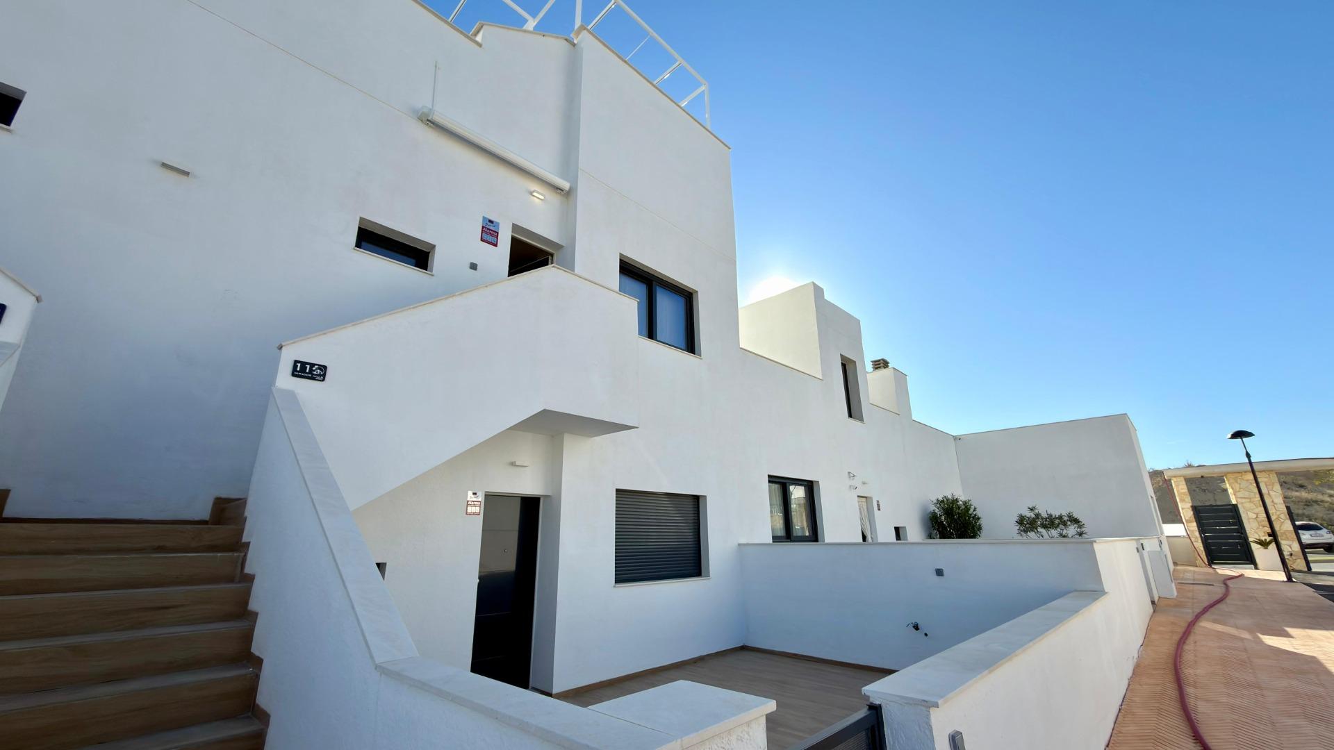 ¡Penthouse de élite en Mirador Hills Resort!