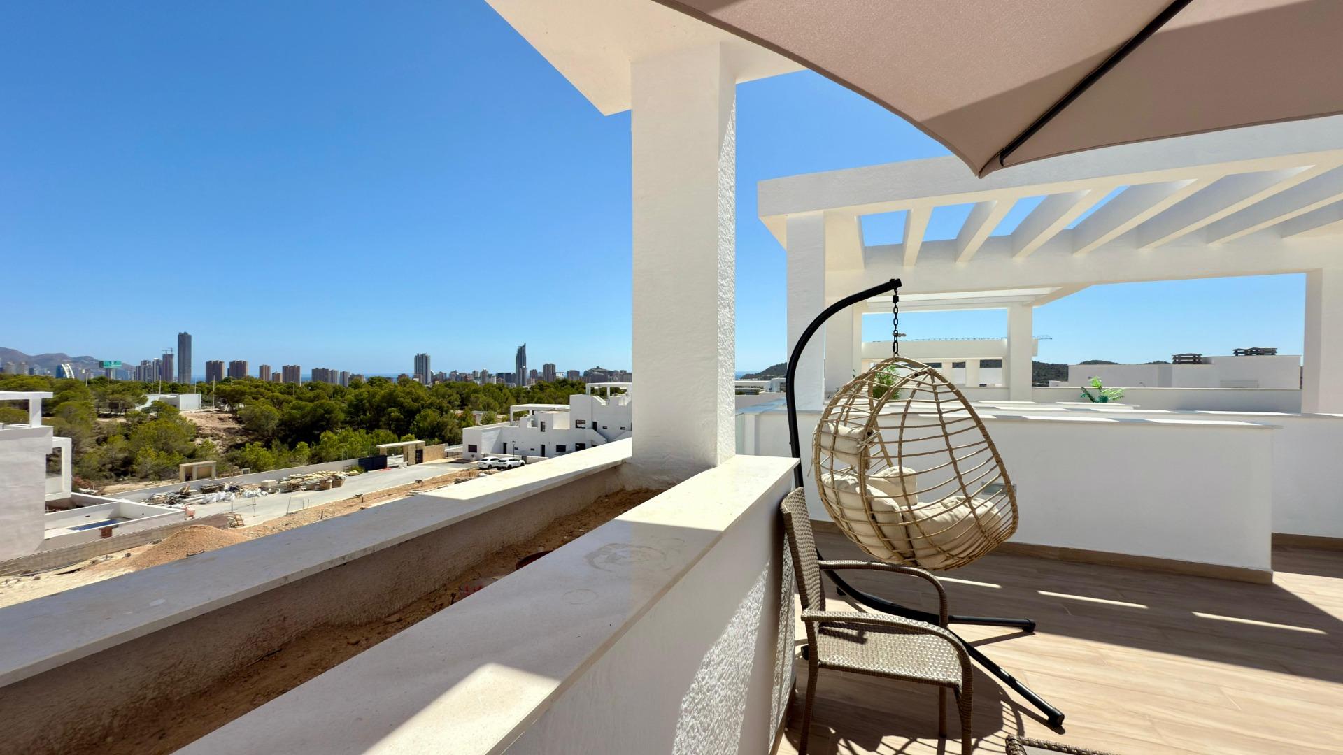 ¡Penthouse de élite en Mirador Hills Resort!