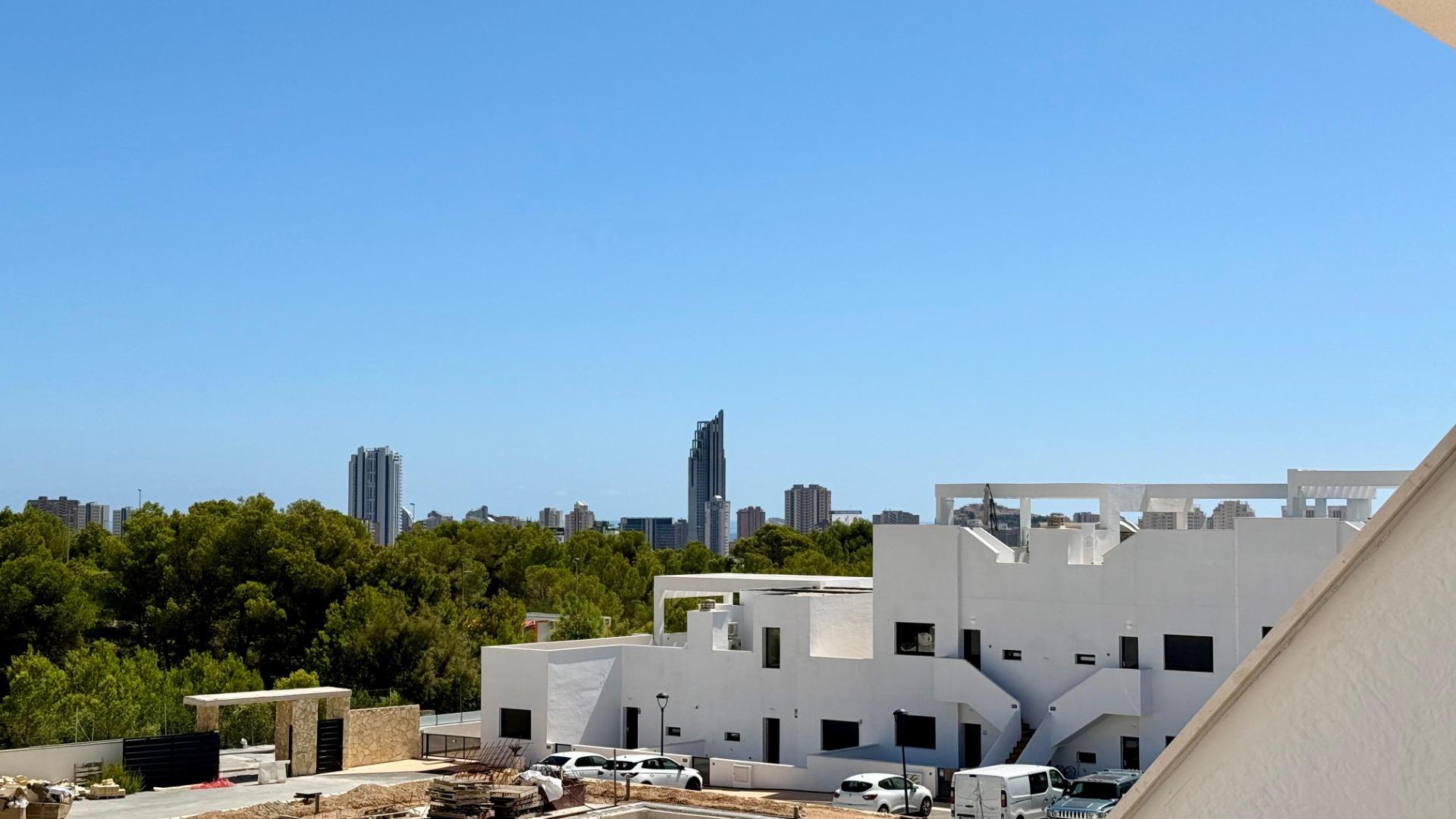 ¡Penthouse de élite en Mirador Hills Resort!