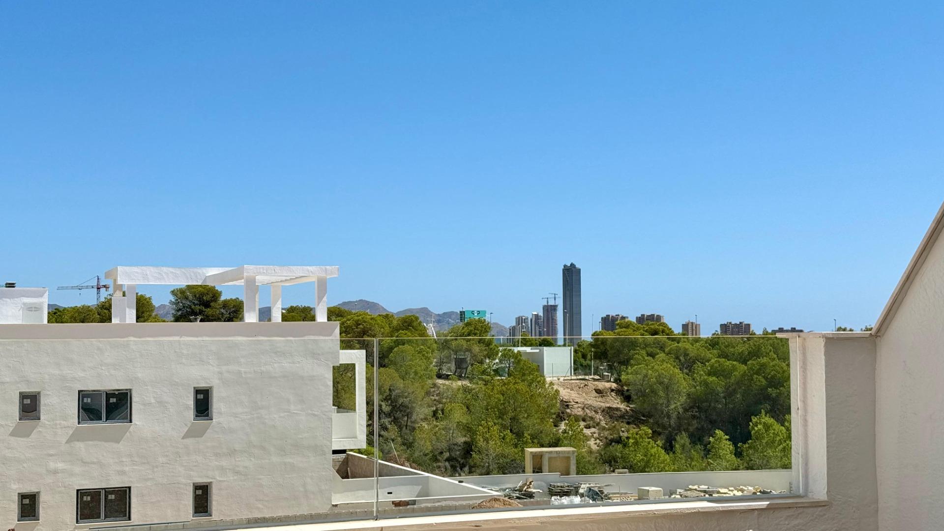 ¡Penthouse de élite en Mirador Hills Resort!