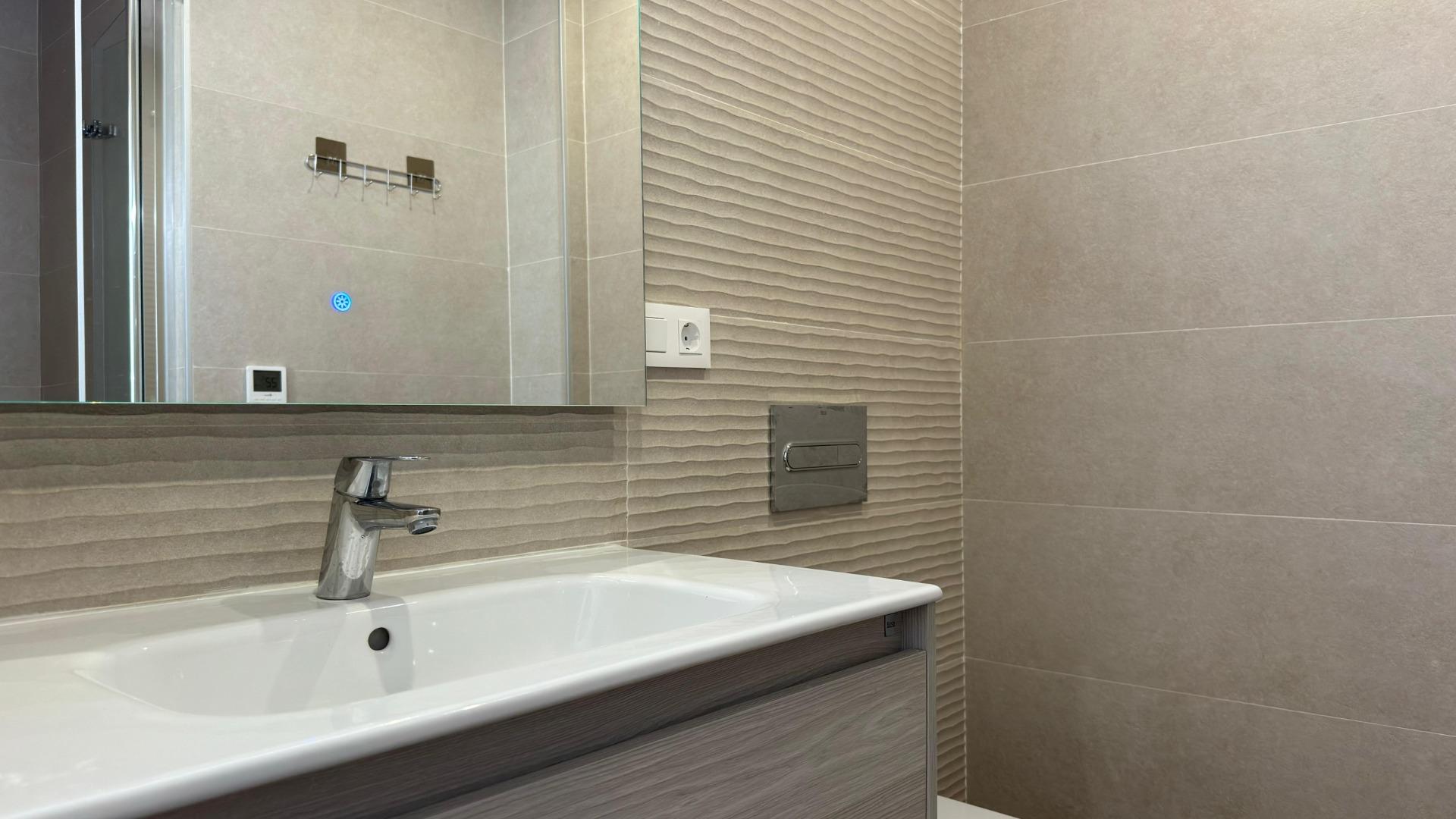 ¡Penthouse de élite en Mirador Hills Resort!