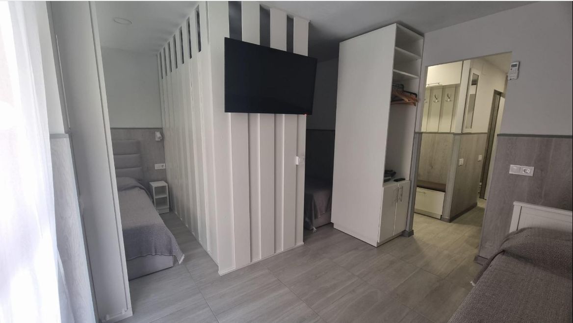 ¡Apartamento en Torrevieja a 50 metros de la playa!