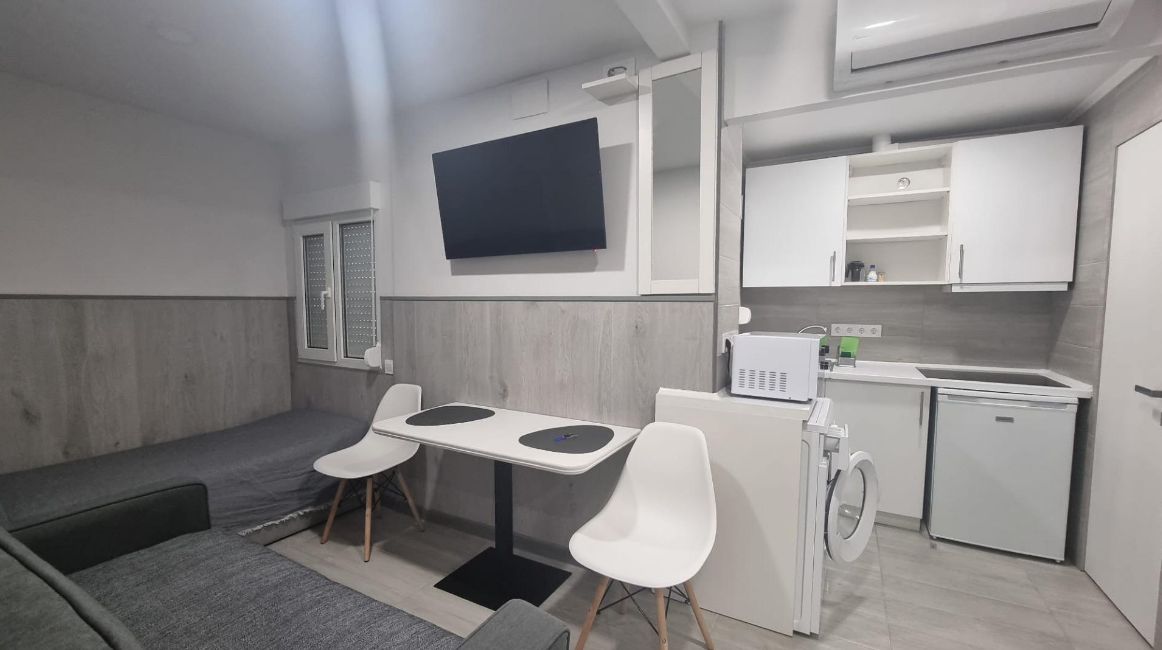 ¡Apartamento en Torrevieja a 50 metros de la playa!