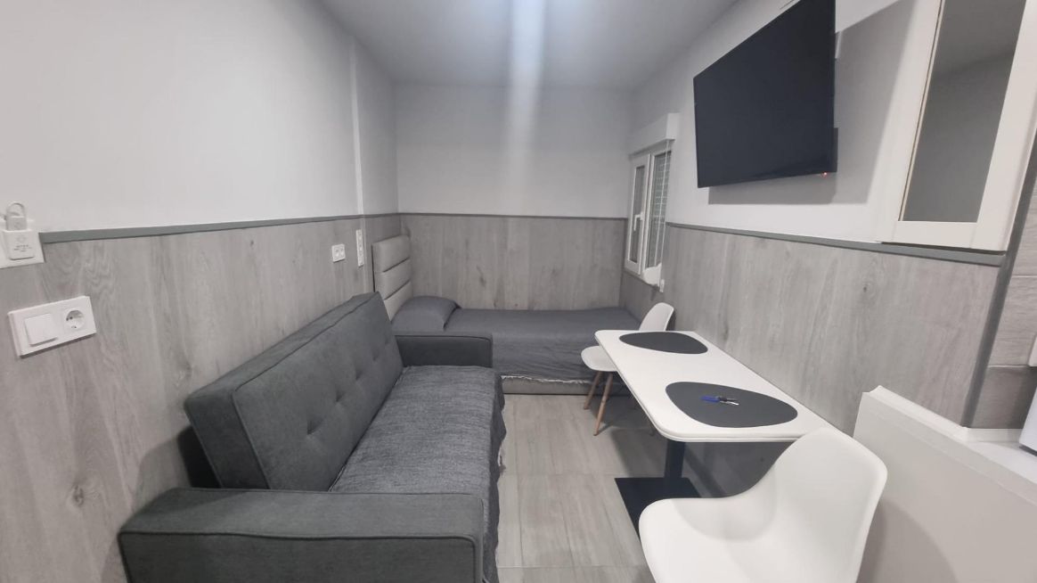 ¡Apartamento en Torrevieja a 50 metros de la playa!