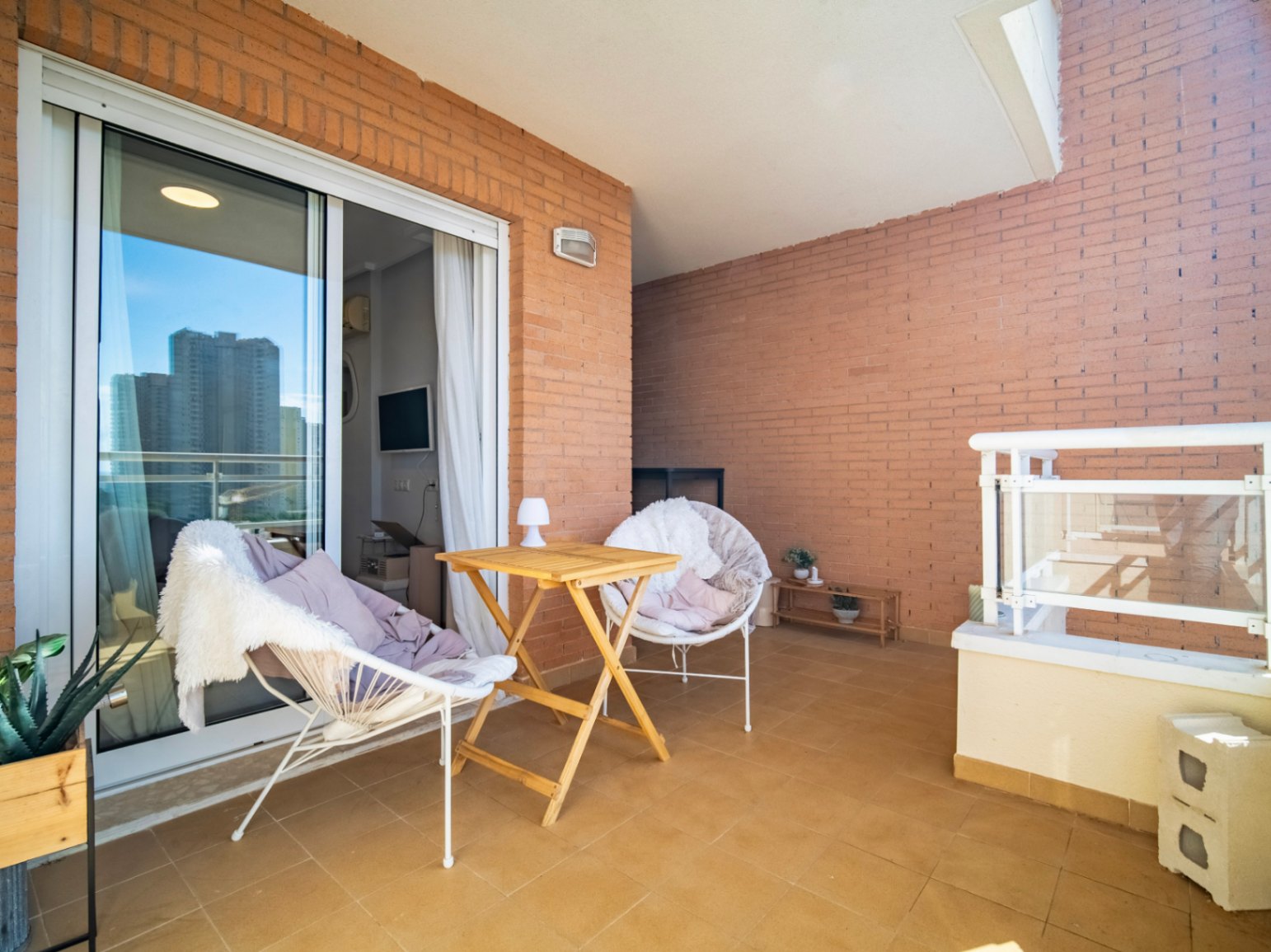 ¡Apartamentos en Benidorm, Playa Poniente!