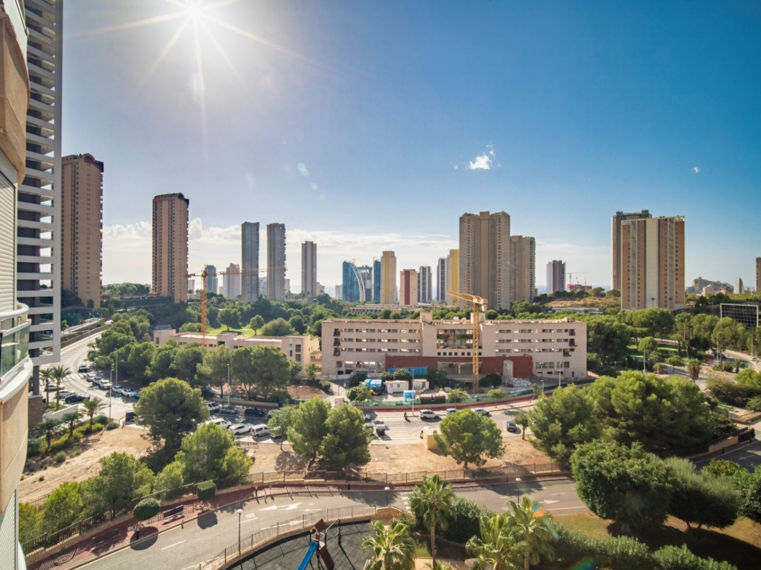 ¡Apartamentos en Benidorm, Playa Poniente!